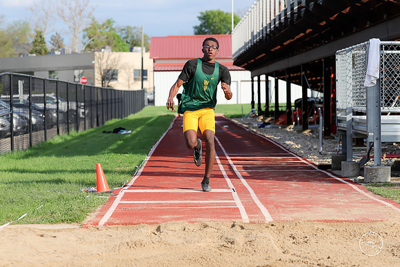 20260421 Naperville Central Meet-65