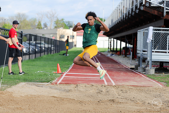 20260421 Naperville Central Meet-98