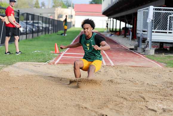 20260421 Naperville Central Meet-101