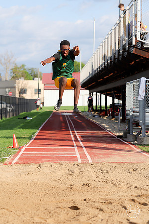 20260421 Naperville Central Meet-115