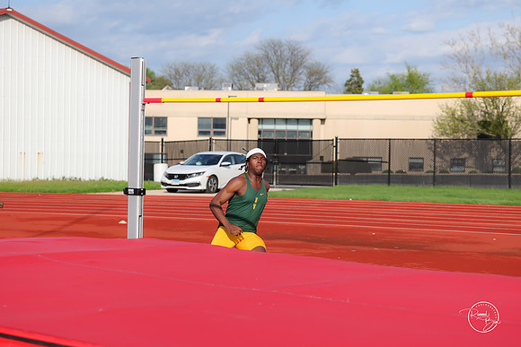 20260421 Naperville Central Meet-127