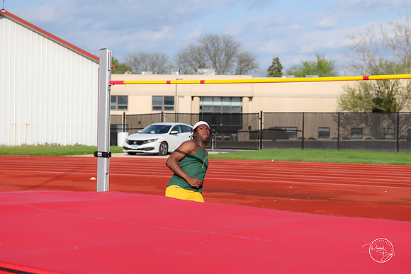 20260421 Naperville Central Meet-128