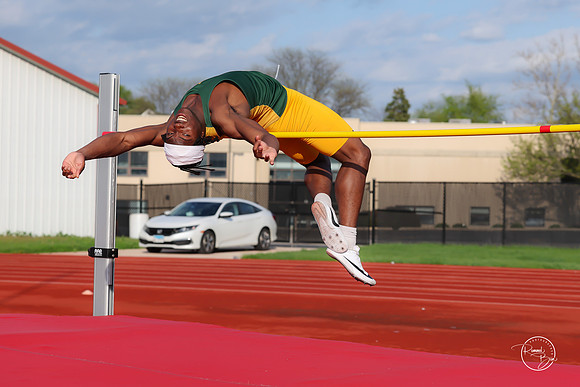 20260421 Naperville Central Meet-137