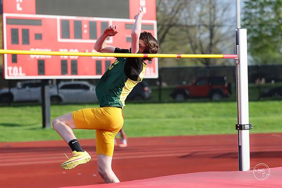 20260421 Naperville Central Meet-145