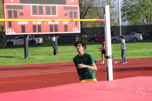 20260421 Naperville Central Meet-152