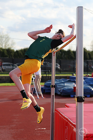 20260421 Naperville Central Meet-177