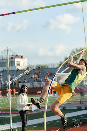 20260421 Naperville Central Meet-188