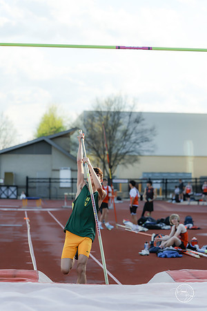 20260421 Naperville Central Meet-201