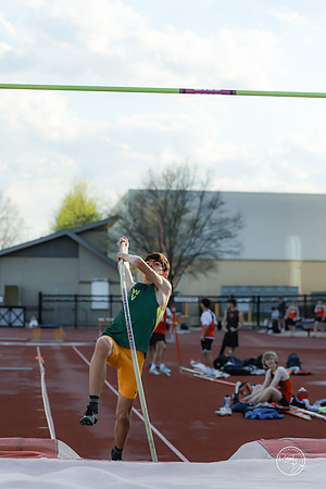 20260421 Naperville Central Meet-202
