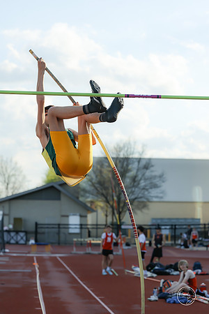 20260421 Naperville Central Meet-208