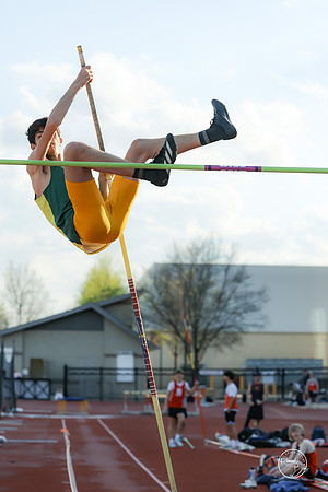 20260421 Naperville Central Meet-210