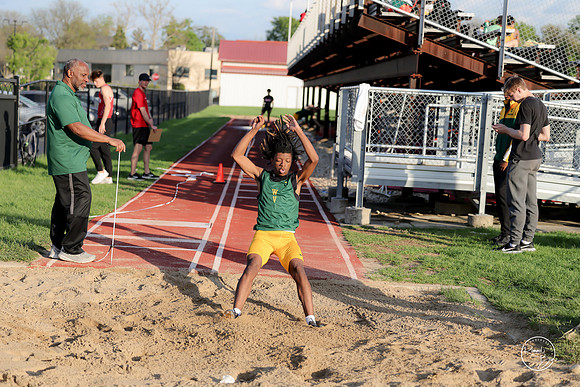 20260421 Naperville Central Meet-255
