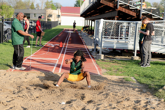 20260421 Naperville Central Meet-258