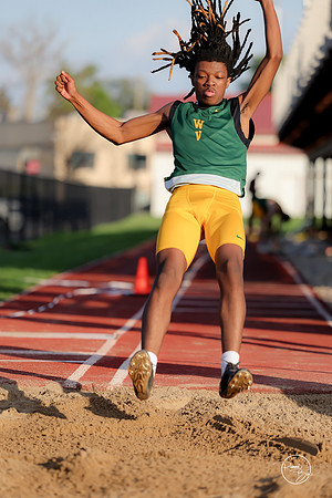 20260421 Naperville Central Meet-278