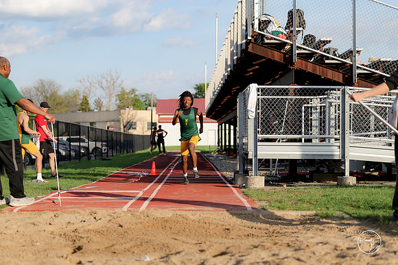 20260421 Naperville Central Meet-283