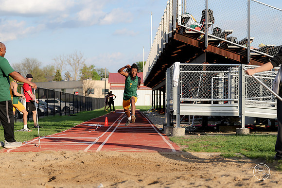 20260421 Naperville Central Meet-285