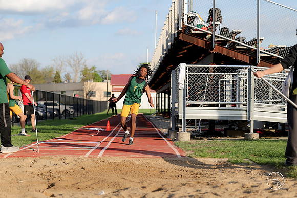 20260421 Naperville Central Meet-288