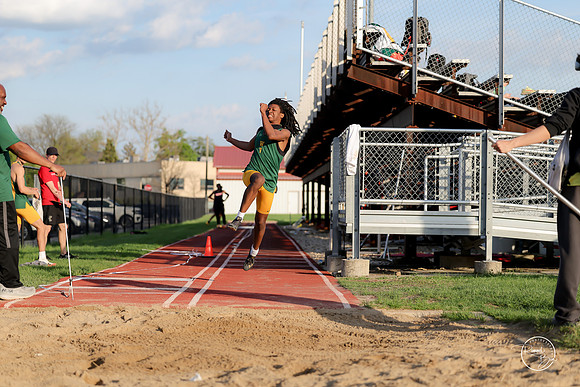 20260421 Naperville Central Meet-290