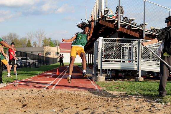 20260421 Naperville Central Meet-296