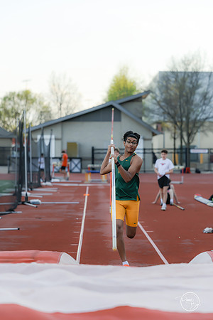 20260421 Naperville Central Meet-319