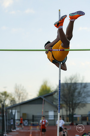 20260421 Naperville Central Meet-323