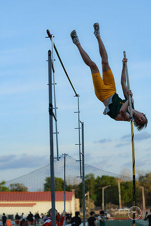20260421 Naperville Central Meet-414