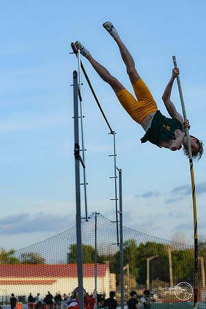 20260421 Naperville Central Meet-415