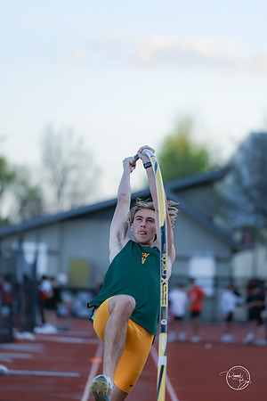20260421 Naperville Central Meet-441