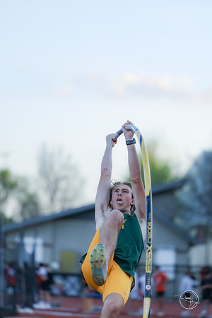 20260421 Naperville Central Meet-443