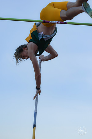 20260421 Naperville Central Meet-450