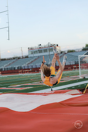 20260421 Naperville Central Meet-522