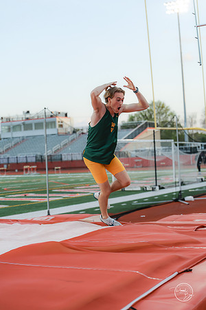 20260421 Naperville Central Meet-523