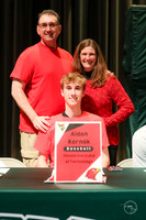 20260506 Senior Signing Day-10
