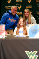 20260506 Senior Signing Day-13