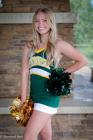 Cheer Team Class of 2022-30