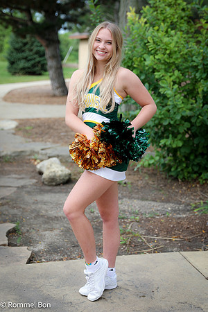 Cheer Team Class of 2022-38