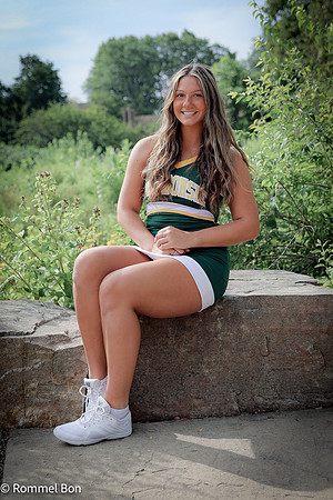 Cheer Team Class of 2022-17