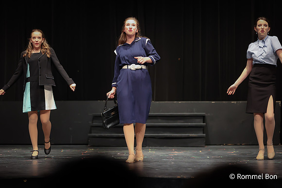 2023 Spring Musical 9 to 5-16