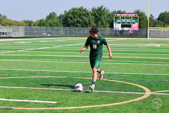 2026 Lucas G.-21