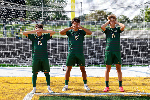 2026-2027 Senior Team Shots-3