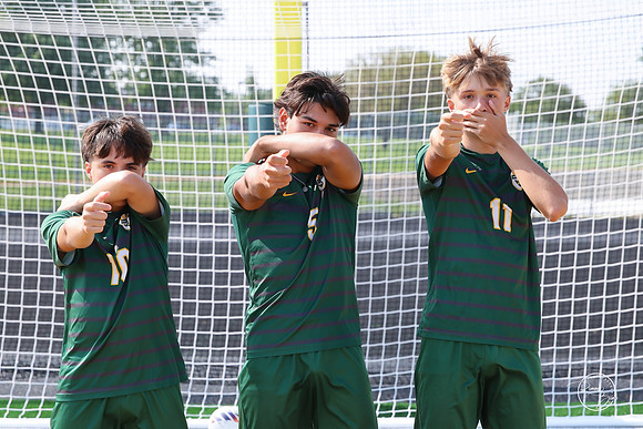 2026-2027 Senior Team Shots-6