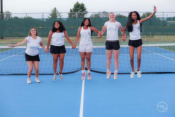 2026 Varsity Senior Team Shots-9