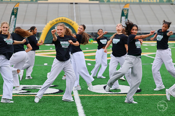 20260925 Orchesis at the Pep Rally-39