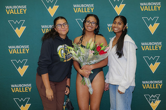 20260922 Girls Swim & Dive Senior Night-21