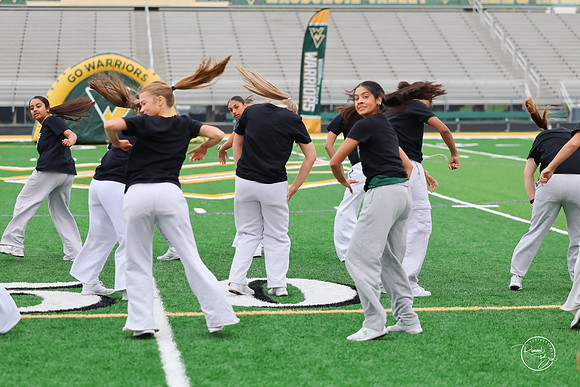 20260925 Orchesis at the Pep Rally-41