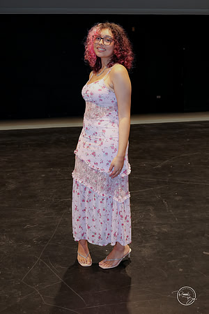 2027 Izabella-6