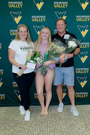 20260922 Girls Swim & Dive Senior Night-6