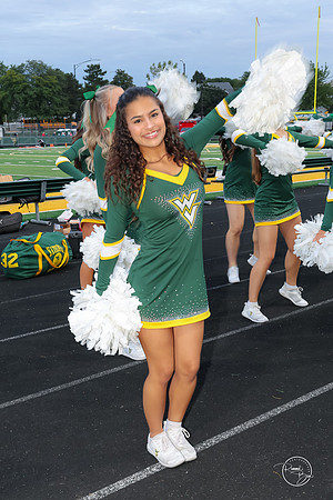 20260925 Dance Team Homecoming-2