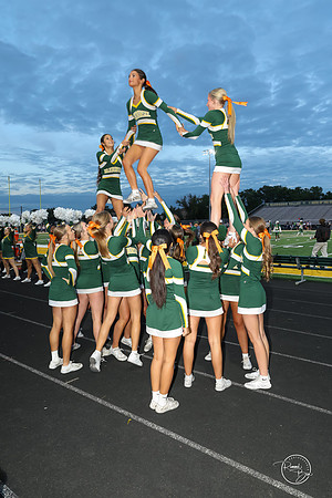 20260925 Cheer Homecoming-8