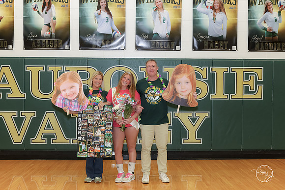 20260922 Senior Night Girl Volleyball-17